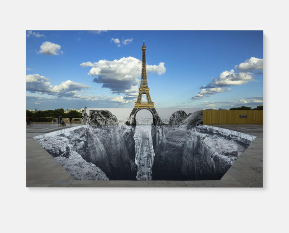 JR - 'Trompe l'oeil, Les Falaises du Trocadéro, 19 mai 2021, 19h57, Paris, France, 2021'